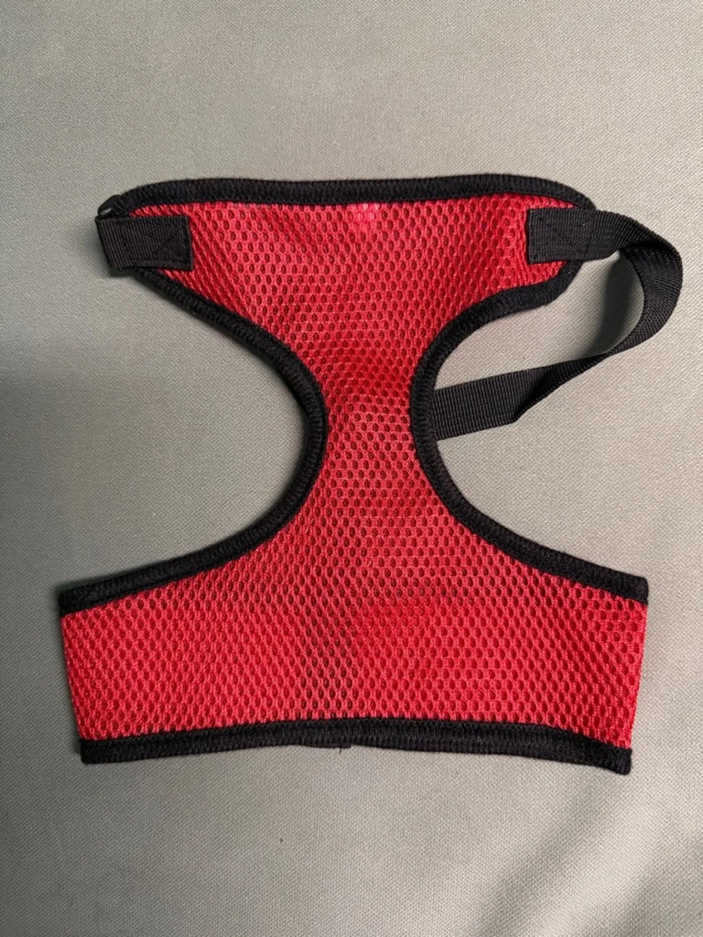 BNWOT FOUR PAWS COMFORT CONTROL RED & BLACK MESH HARNESS FOR DOGS SIZE LARGE